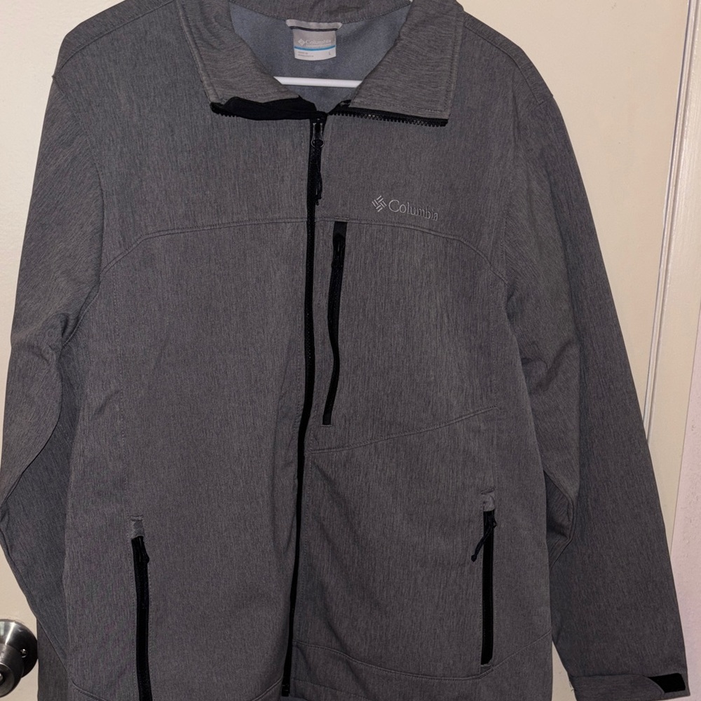 Columbia Men's Softshell Performance Jacket. Gray… - image 1